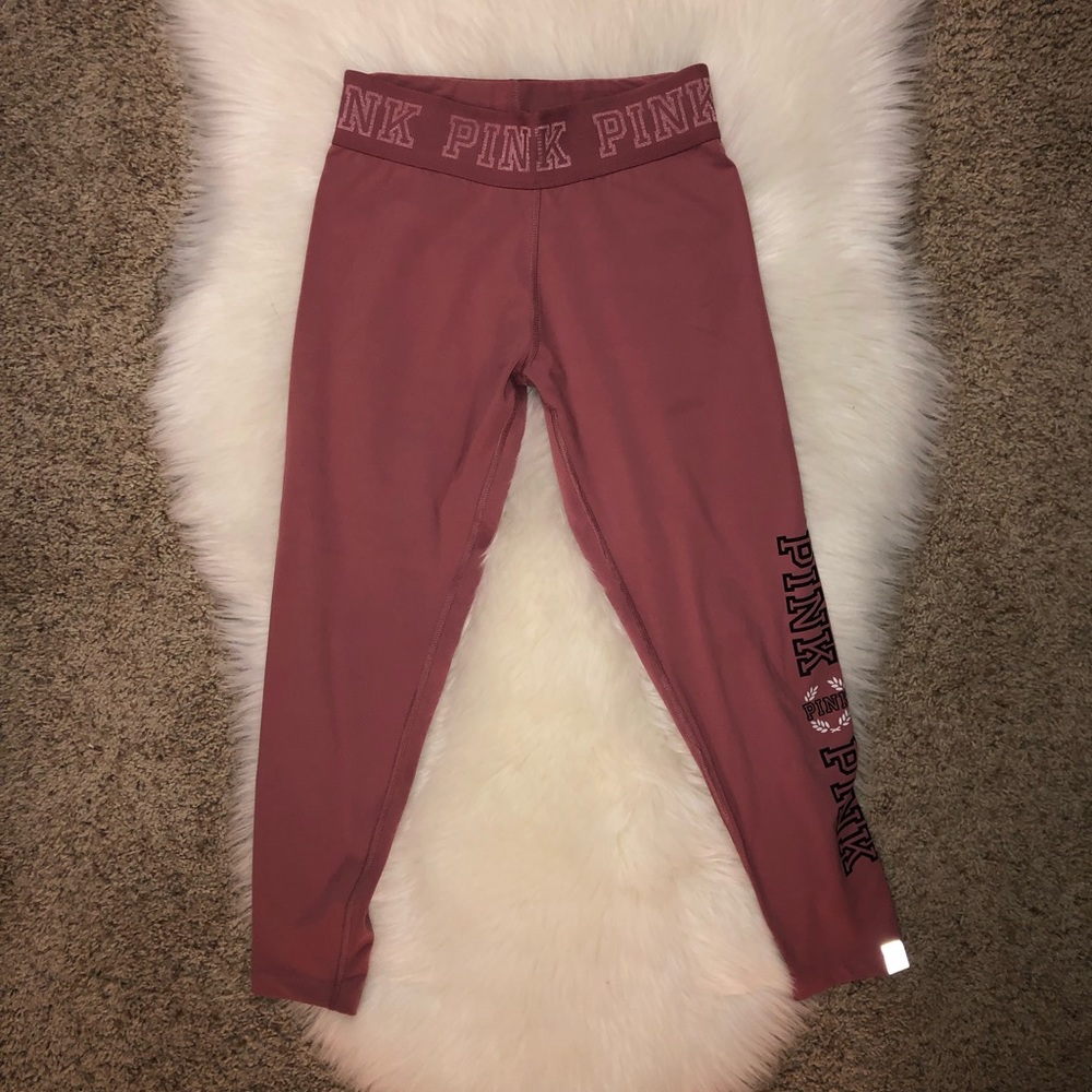 Victoria’s Secret Pink yoga pants